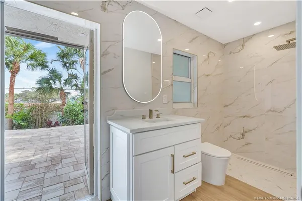 $1,599,000 | 3984 Southeast Fairway East, Stuart, FL 34997