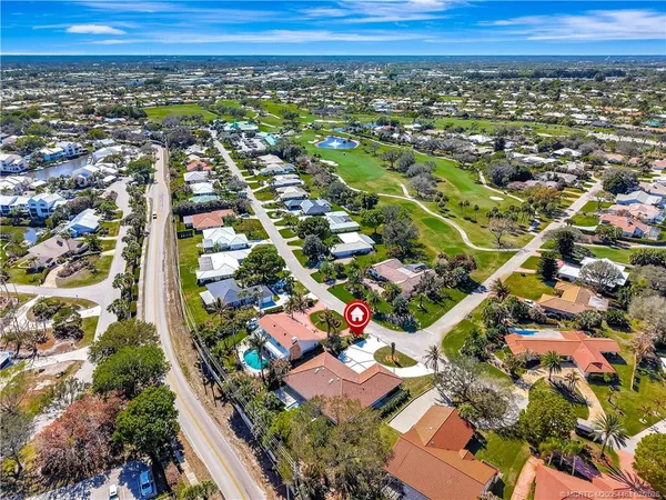 $1,599,000 | 3984 Southeast Fairway East, Stuart, FL 34997