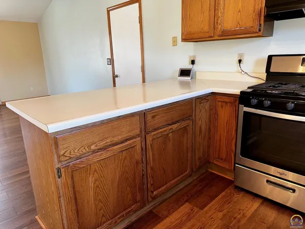 $309,900 | 14296 123rd Lane, Hoyt, KS 66440