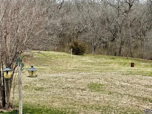 $309,900 | 14296 123rd Lane, Hoyt, KS 66440