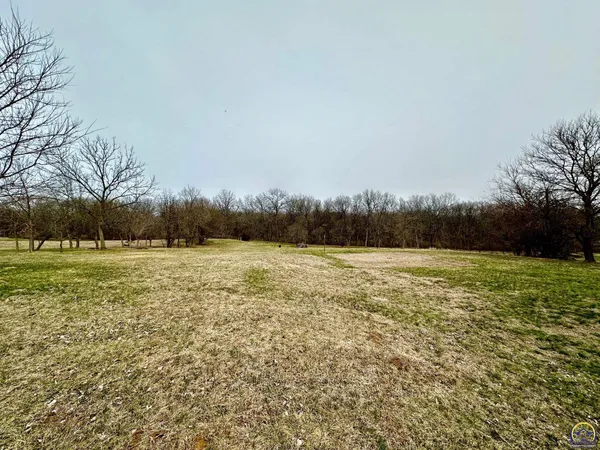 $309,900 | 14296 123rd Lane, Hoyt, KS 66440
