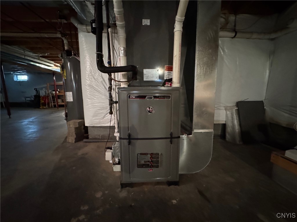 116 Hunt Valley Road Oneida, NY 13421 - Photo 30 of 32 New gas furnace (2023)