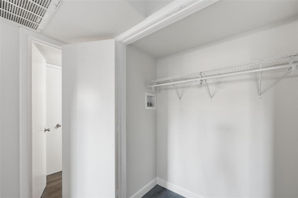 4859 Cedar Springs Road, Unit 136 Dallas, TX 75219 - Photo 18 of 29 Gallery Image 18