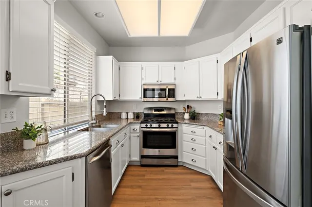 $879,000 | 4082 Ivey Vista Way, Oceanside, CA 92057