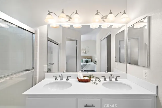 $879,000 | 4082 Ivey Vista Way, Oceanside, CA 92057