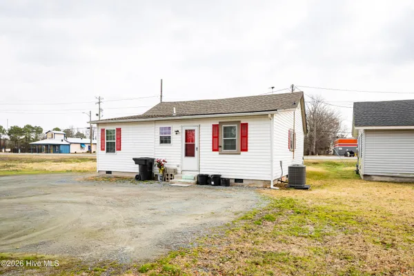 $199,900 | 200 Southeast Boulevard, Clinton, NC 28328