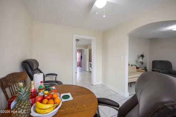 $199,900 | 200 Southeast Boulevard, Clinton, NC 28328