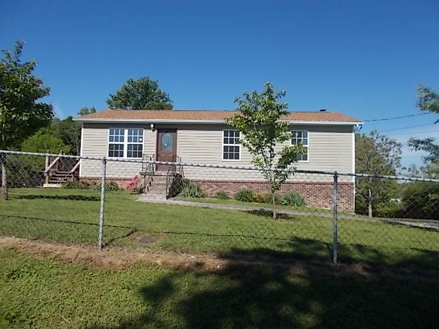 4915 Pea Ridge Road Maryville, TN 37804 - Photo 1 of 12 DSCN3055