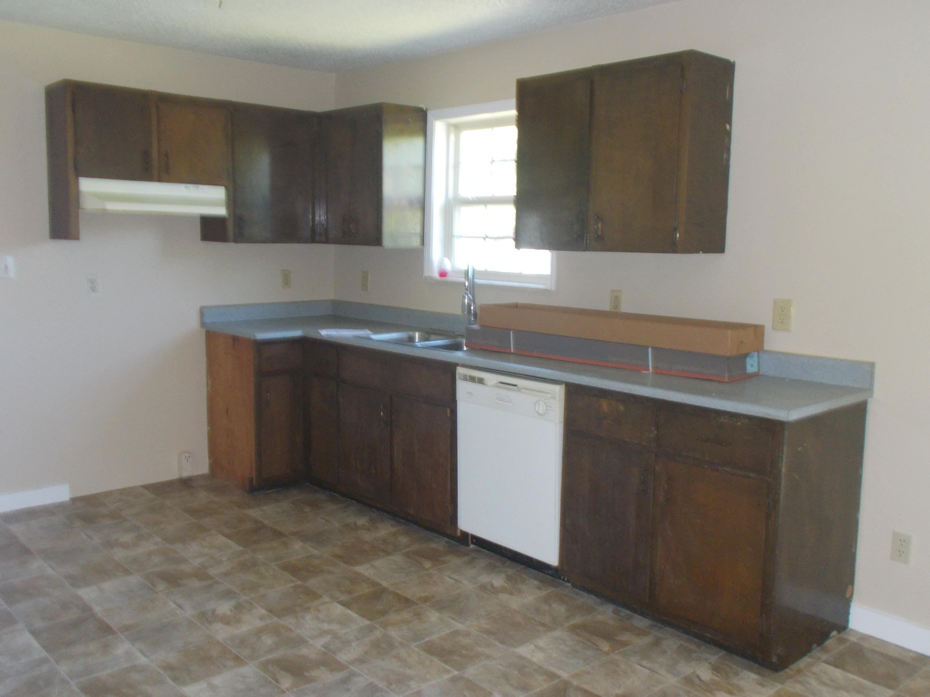 4915 Pea Ridge Road Maryville, TN 37804 - Photo 5 of 12 DSCN2461