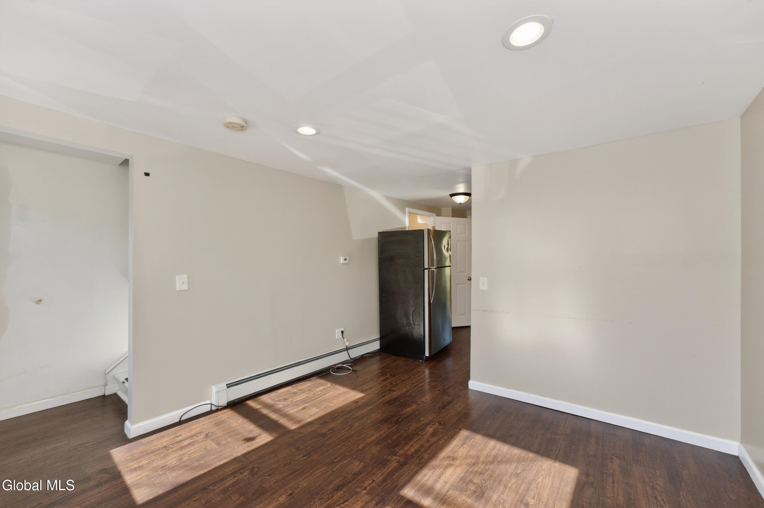 61 14th Street Troy, NY 12180 - Photo 14 of 39 2 Apt right 2