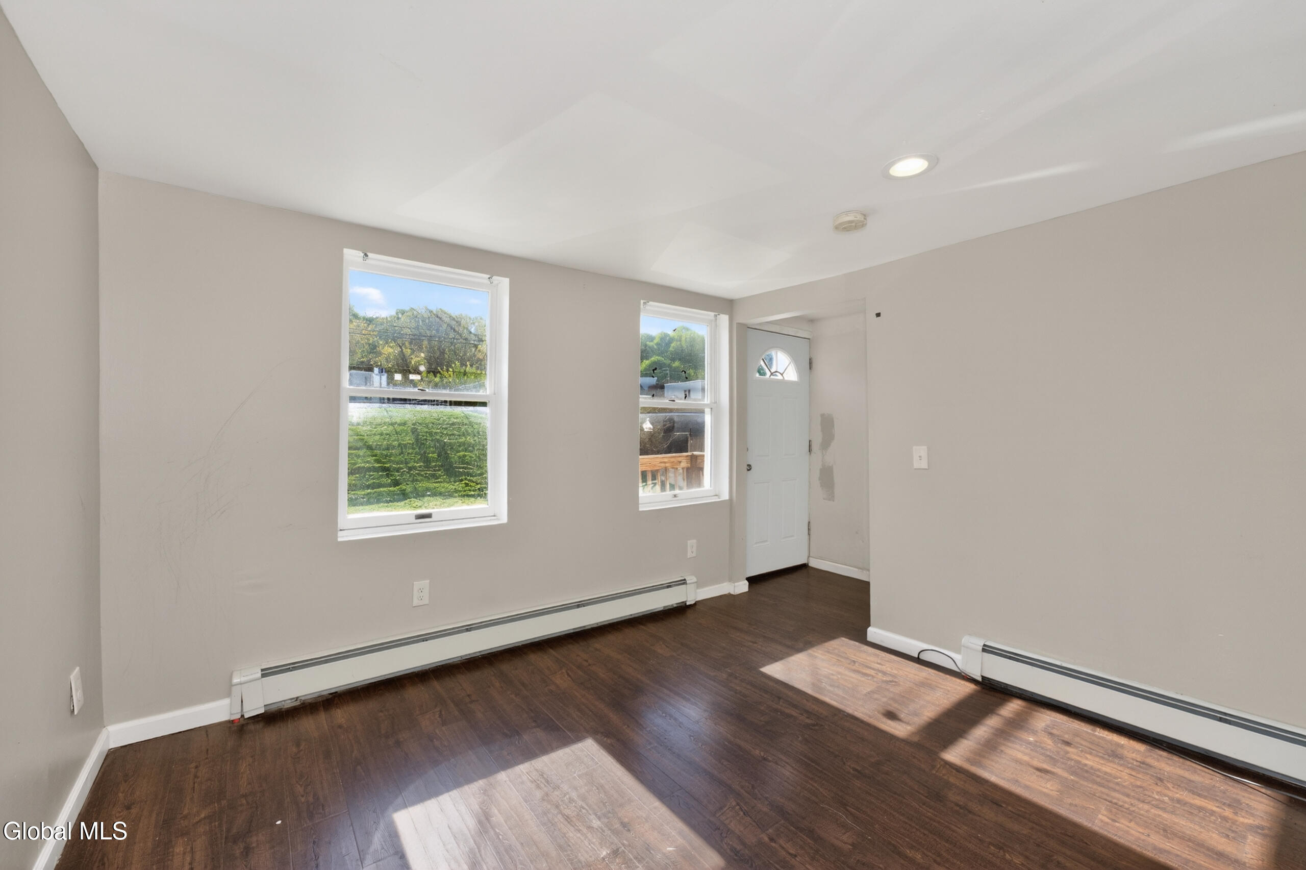 61 14th Street Troy, NY 12180 - Photo 15 of 39 2 Apt right 3