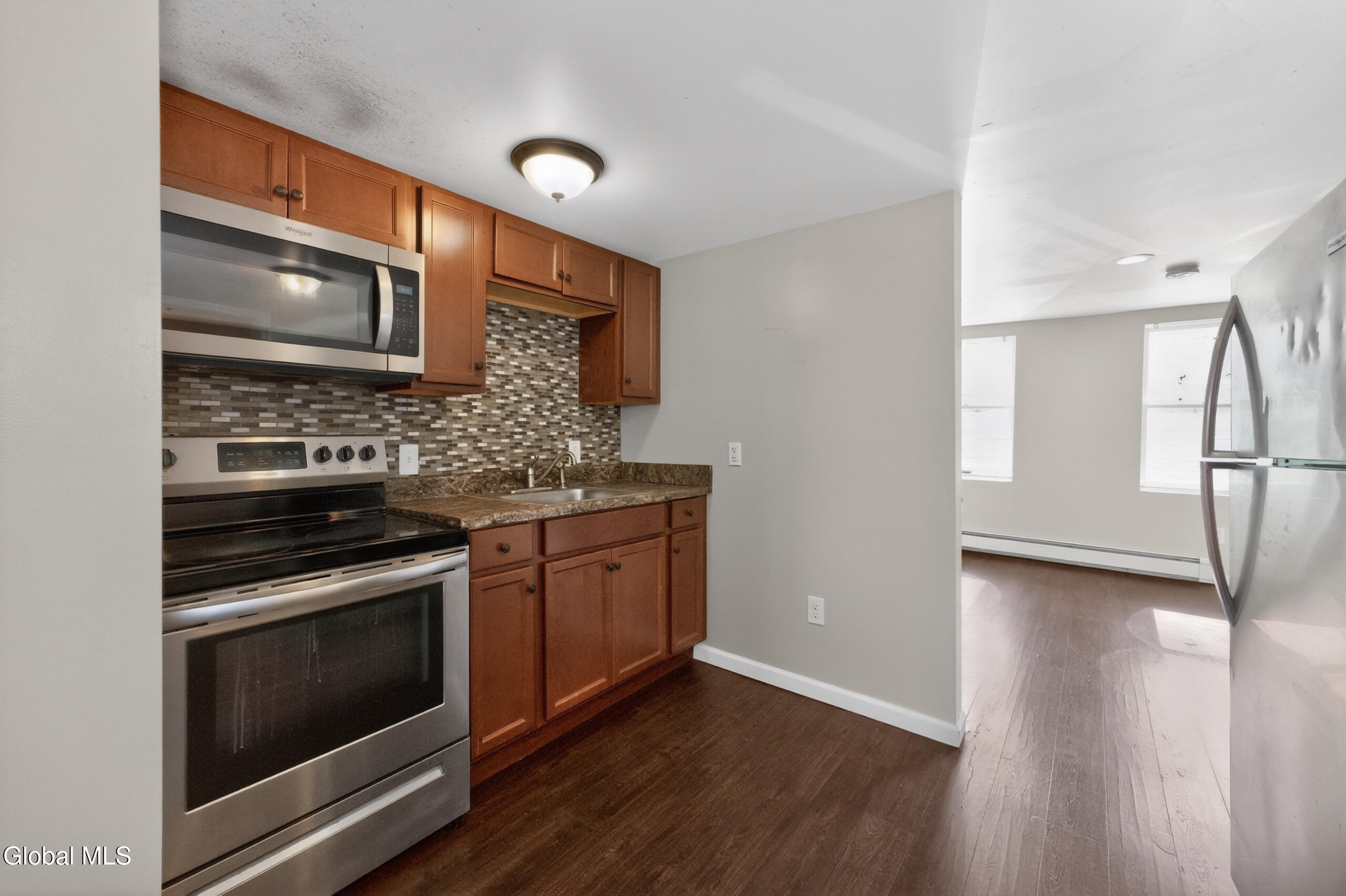 61 14th Street Troy, NY 12180 - Photo 17 of 39 2 Apt right 5