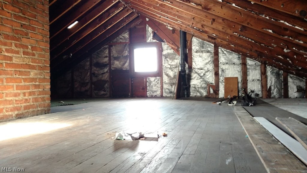 4670 Landchester Road Cleveland, OH 44109 - Photo 10 of 10 Gallery Image 10