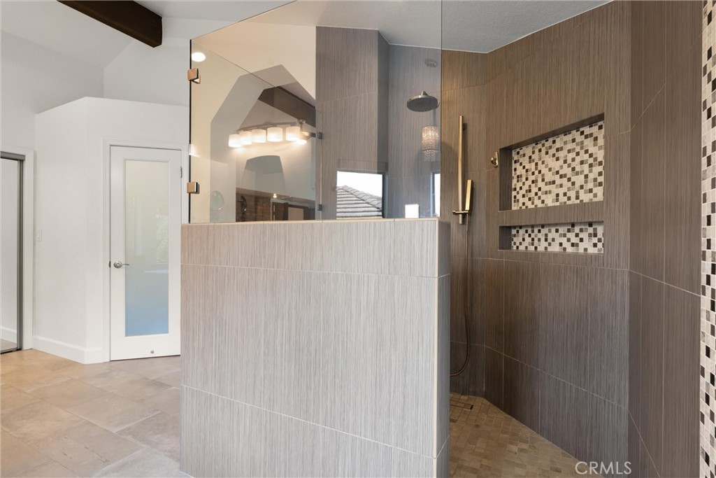 24692 Kings Road Laguna Niguel, CA 92677 - Photo 21 of 39 a view of a hallway with entryway