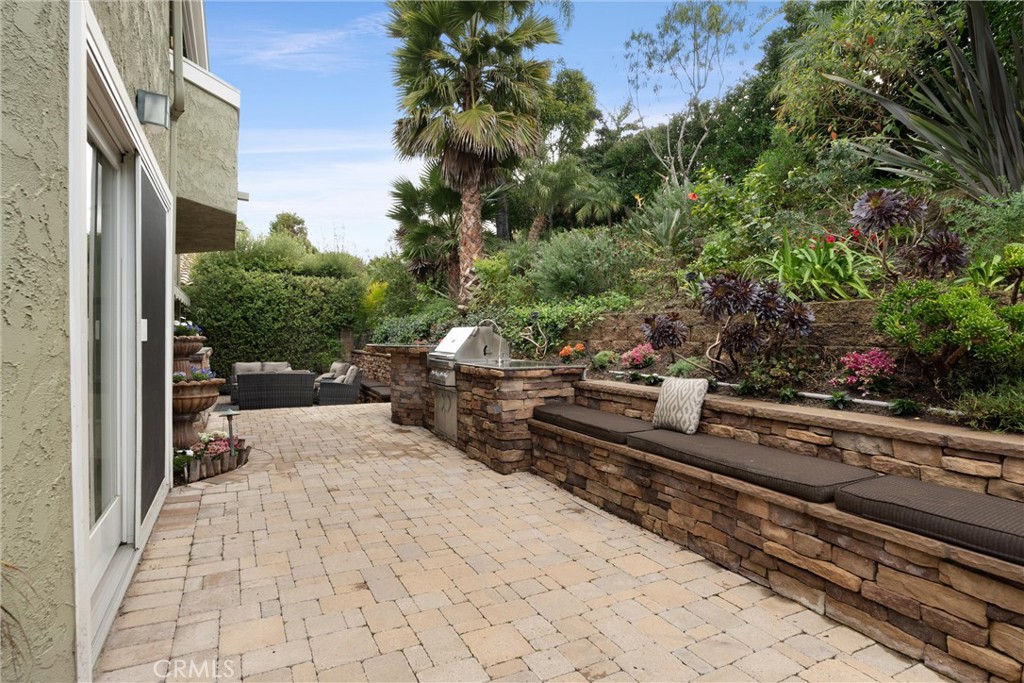 24692 Kings Road Laguna Niguel, CA 92677 - Photo 34 of 39 a view of a terrace with chairs