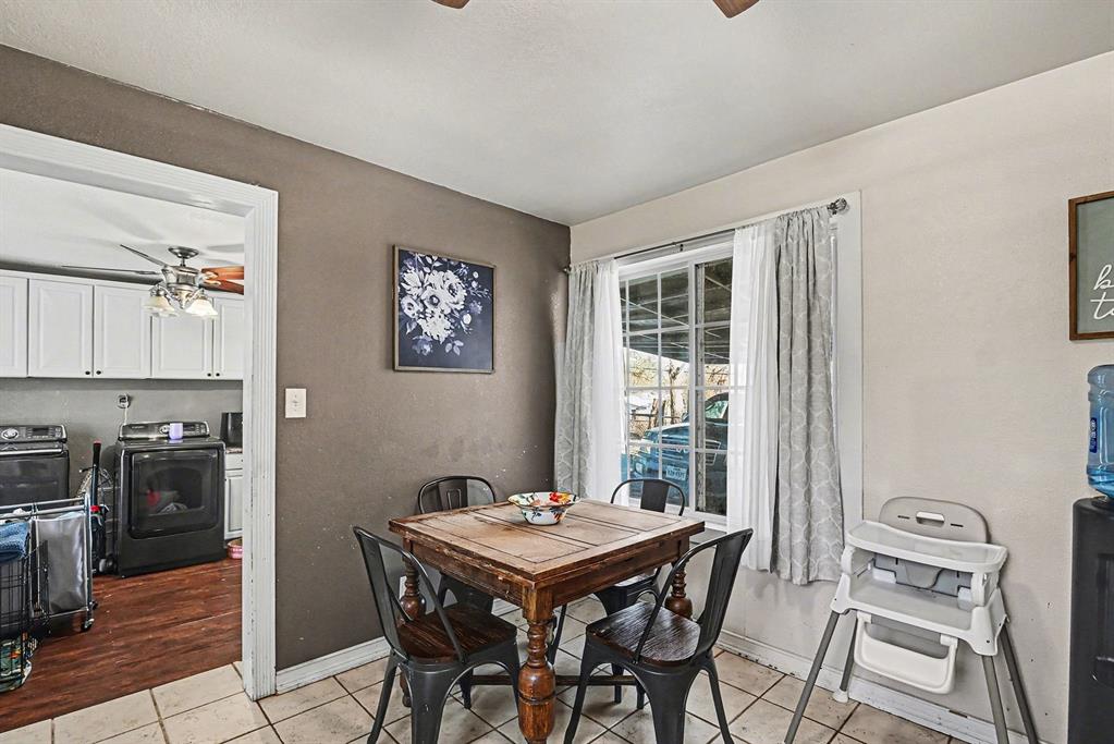 629 Alameda Road Azle, TX 76020 - Photo 7 of 30