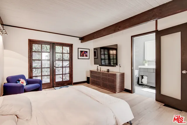 $9,900 | 9624 Yoakum Drive, Beverly Hills, CA 90210