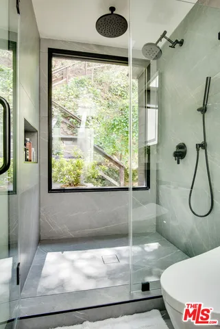 $9,900 | 9624 Yoakum Drive, Beverly Hills, CA 90210