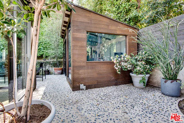 $9,900 | 9624 Yoakum Drive, Beverly Hills, CA 90210