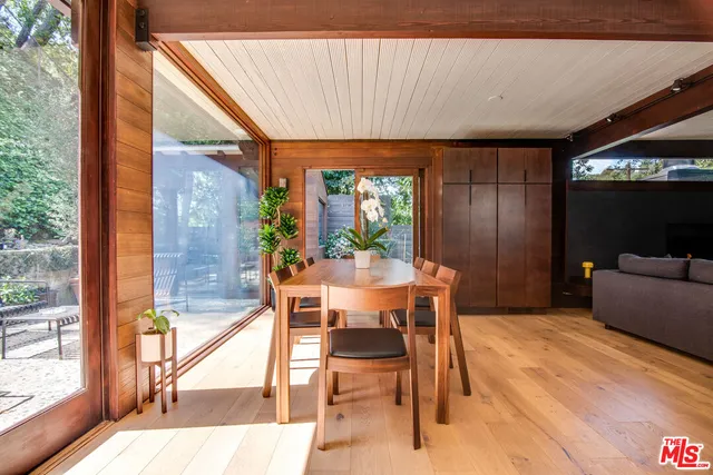 $9,900 | 9624 Yoakum Drive, Beverly Hills, CA 90210