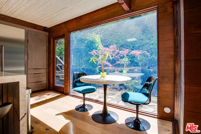 $9,900 | 9624 Yoakum Drive, Beverly Hills, CA 90210