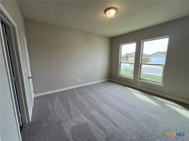 $419,900 | 2200 East Red River Street, Victoria, TX 77901