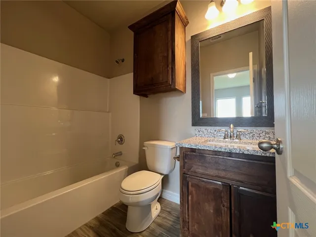 $419,900 | 2200 East Red River Street, Victoria, TX 77901