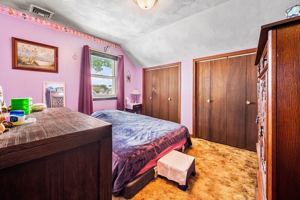 8 Myrtle Street Lynn, MA 01905 - Photo 14 of 36