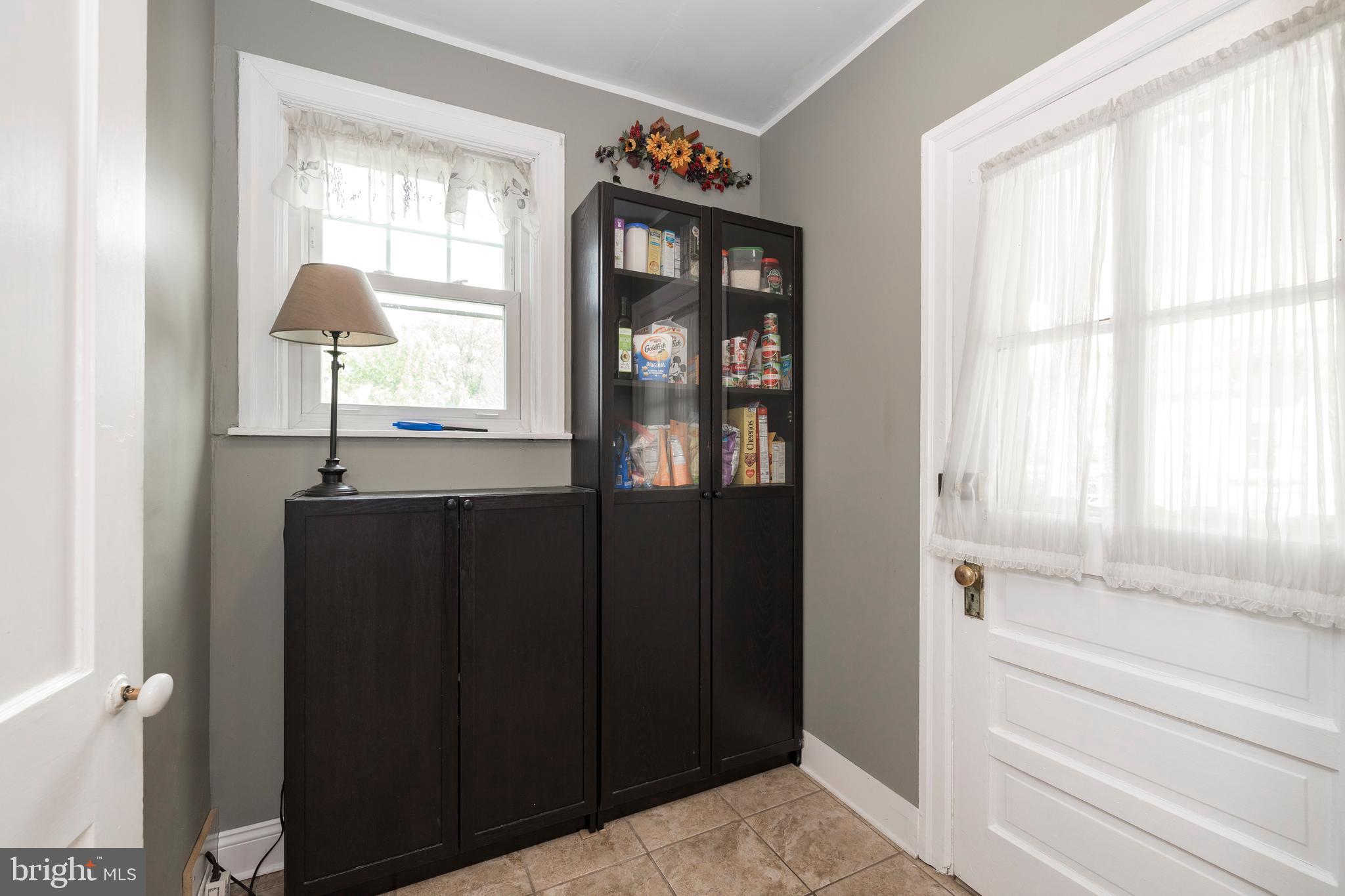 618 Ashurst Road Havertown, PA 19083 - Photo 12 of 27