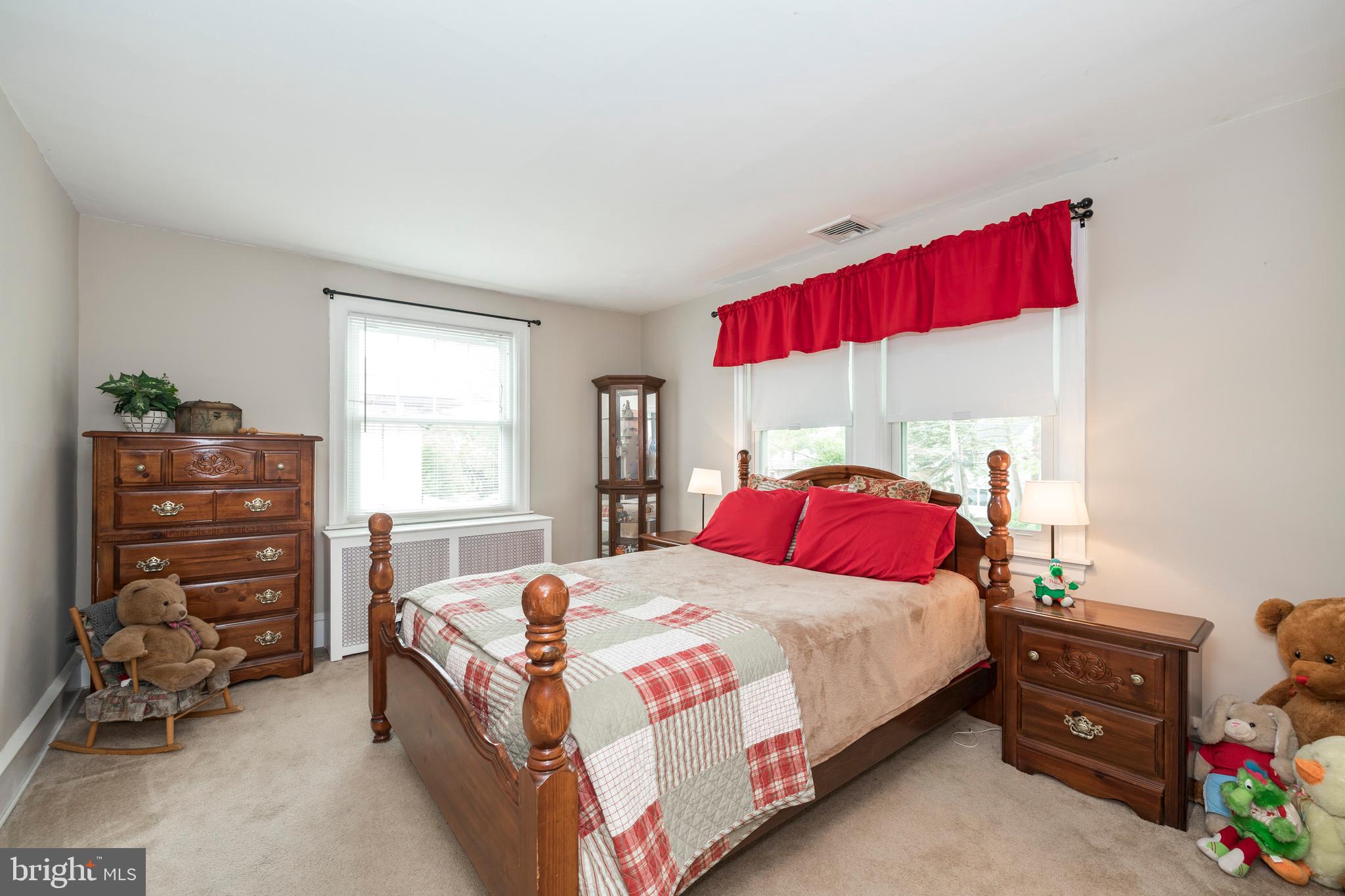 618 Ashurst Road Havertown, PA 19083 - Photo 18 of 27
