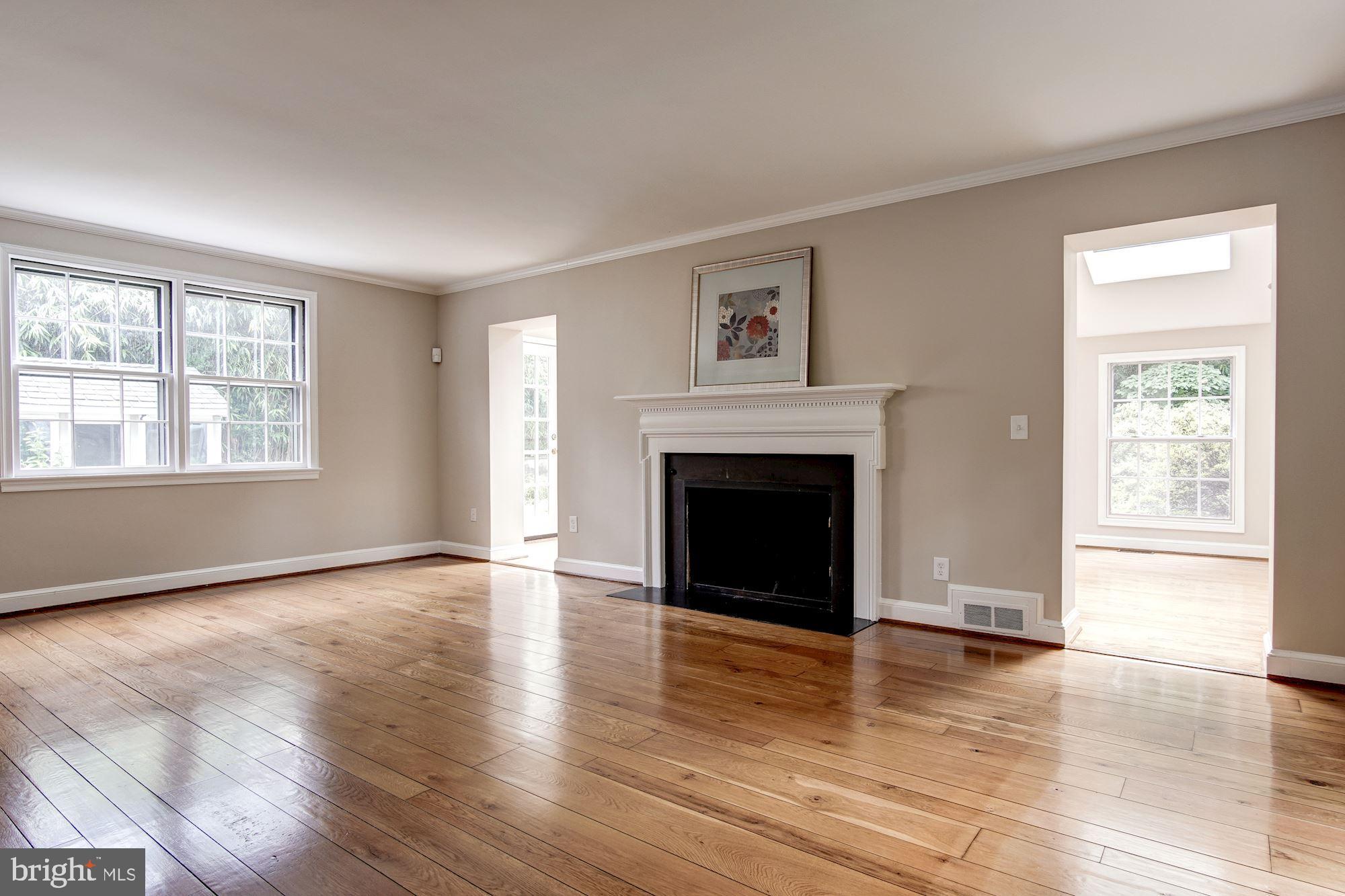 5013 Brookdale Road Bethesda, MD 20816 - Photo 7 of 57