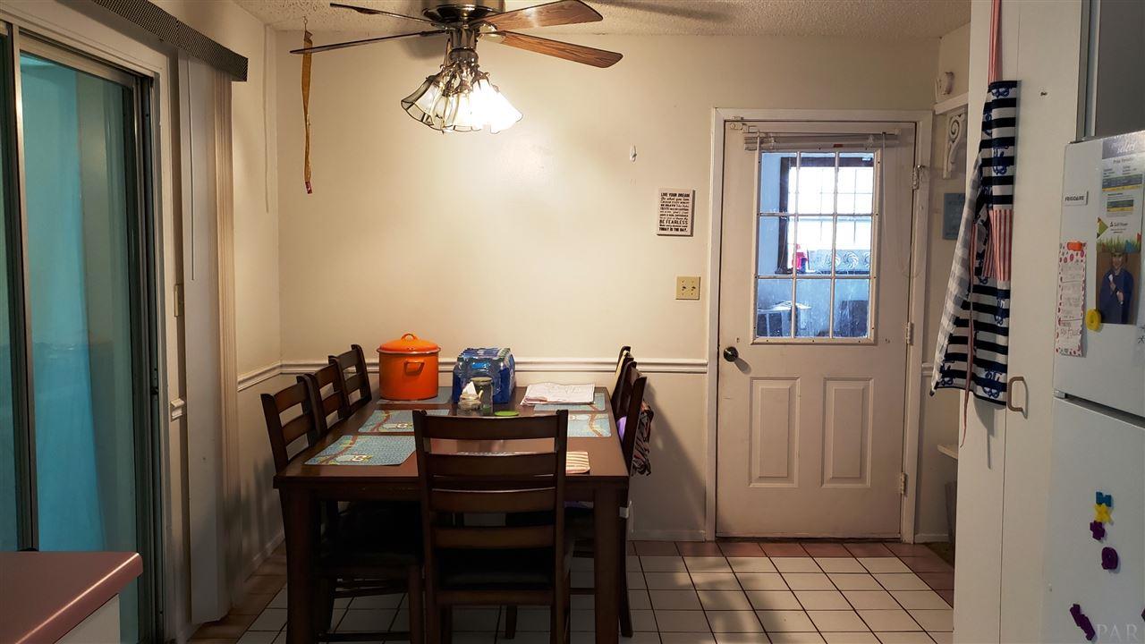5280 Spring Street Pace, FL 32571 - Photo 3 of 11