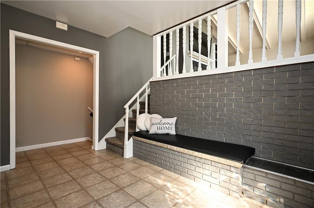46 Mannina Dunlevy, PA 15432 - Photo 3 of 44