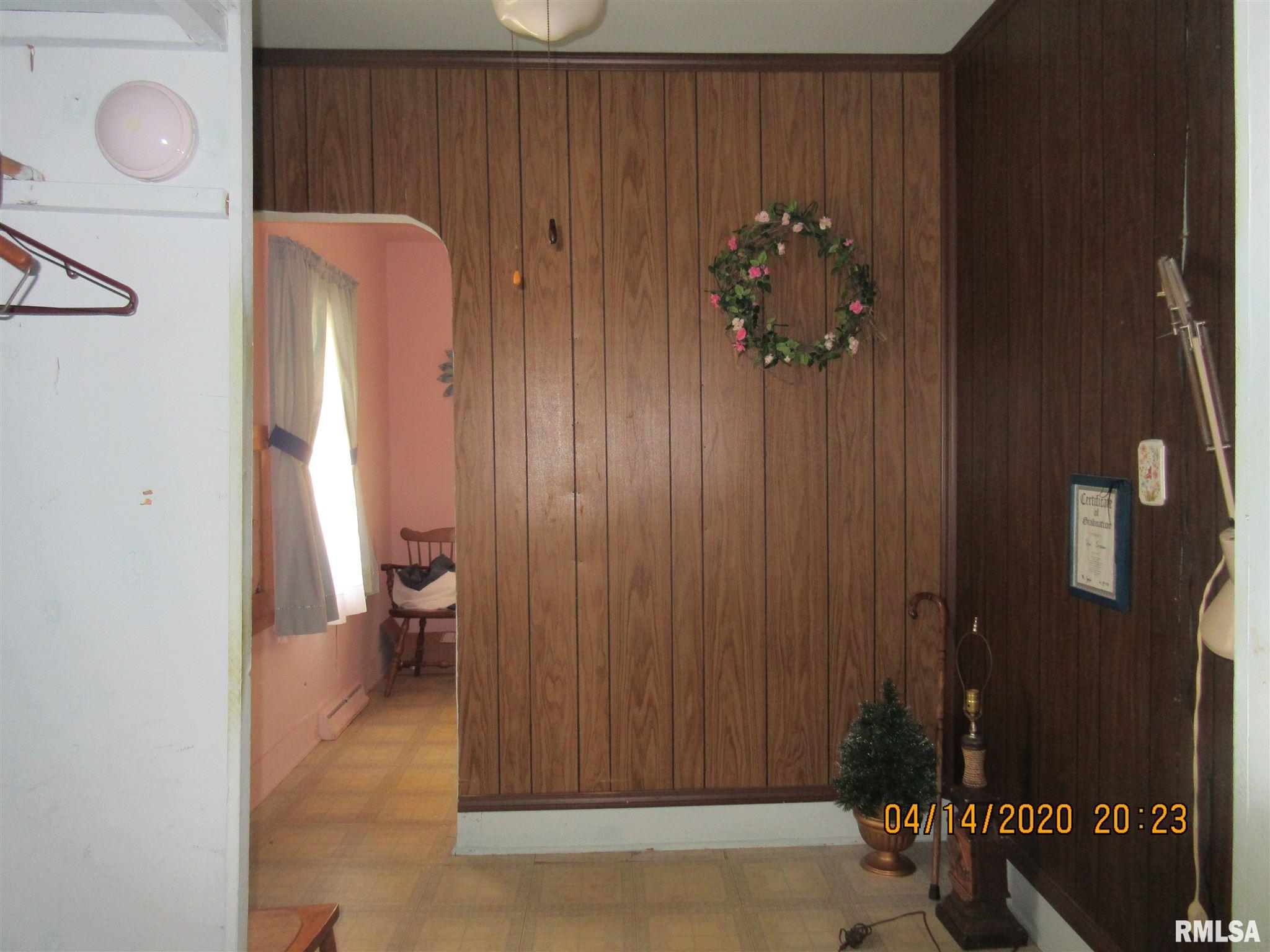 14728 Knoxville Road Milan, IL 61264 - Photo 11 of 25 Gallery Image 11