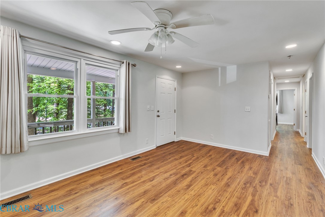 8993 River Road Lancaster, VA 22503 - Photo 4 of 42