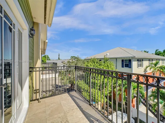 $4,900 | 2356 Wilton Drive, Unit B, Wilton Manors, FL 33305