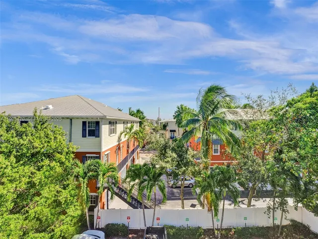 $4,900 | 2356 Wilton Drive, Unit B, Wilton Manors, FL 33305