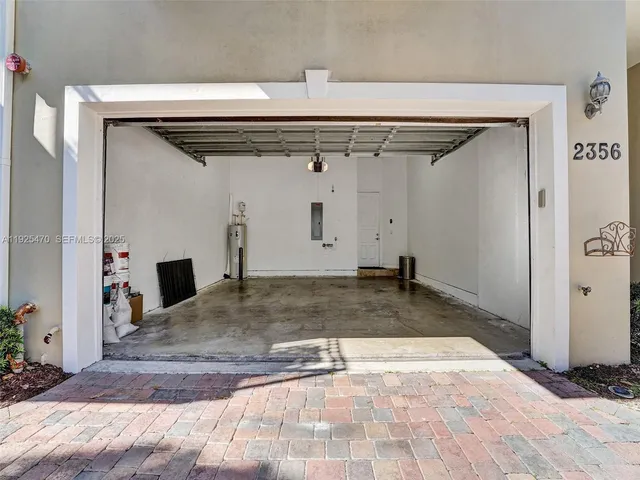 $4,900 | 2356 Wilton Drive, Unit B, Wilton Manors, FL 33305