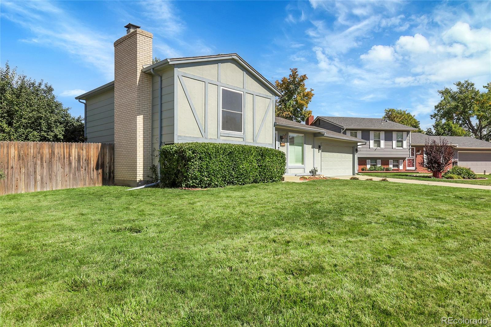 9324 Field Lane Broomfield, CO 80021 - Photo 3 of 43