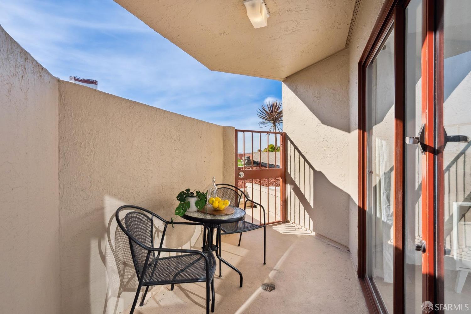825 La Playa Street, Unit 121 San Francisco, CA 94121 - Photo 4 of 68