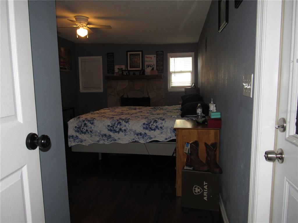 330 Moccasin Hollow Road Lithia, FL 33547 - Photo 16 of 50