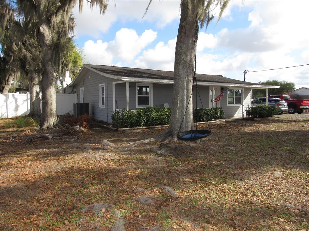 330 Moccasin Hollow Road Lithia, FL 33547 - Photo 2 of 50