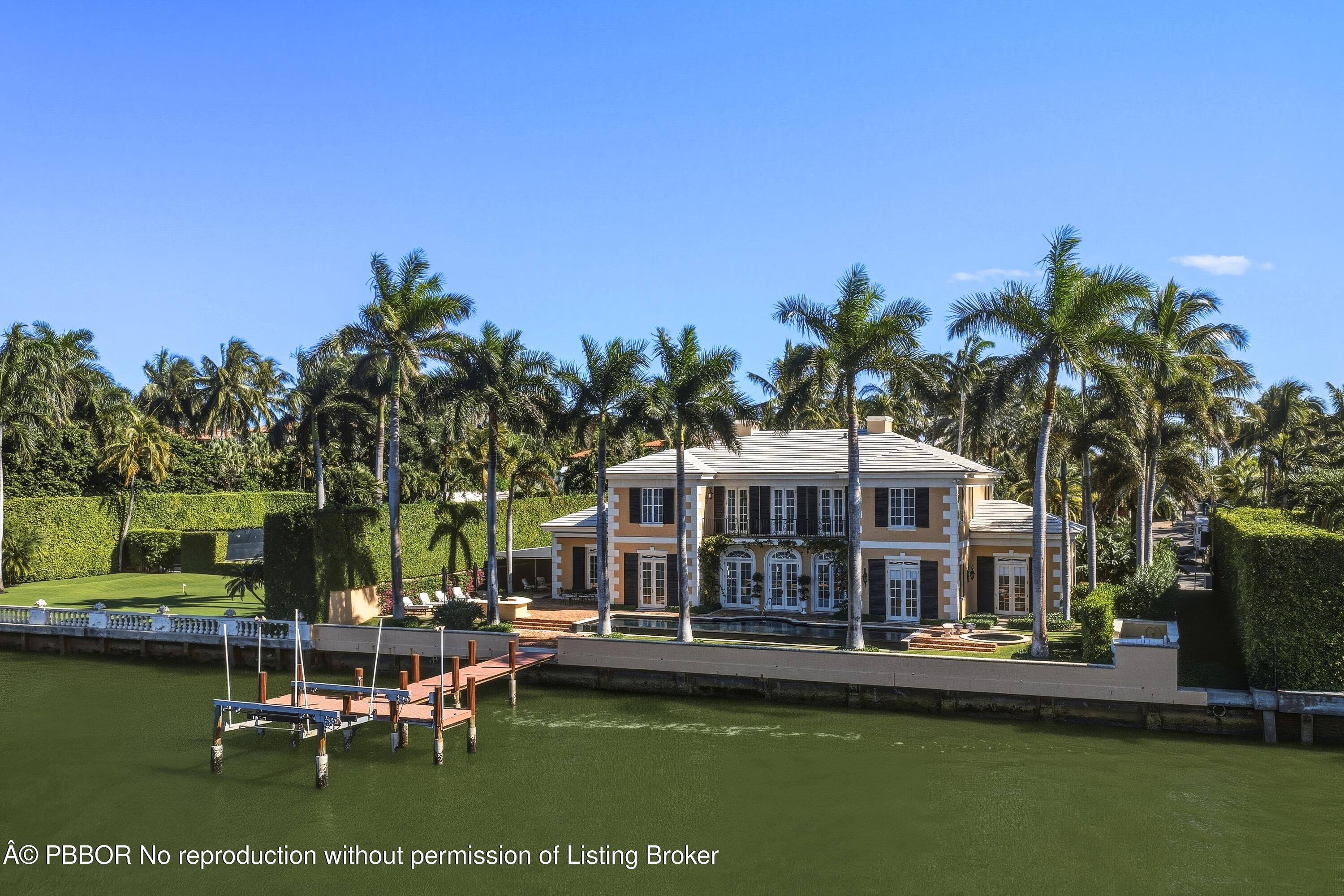 127 Ocean View Road Palm Beach, FL 33480 - Photo 60 of 96 DJI_20260116120119_0057_D_with_grass