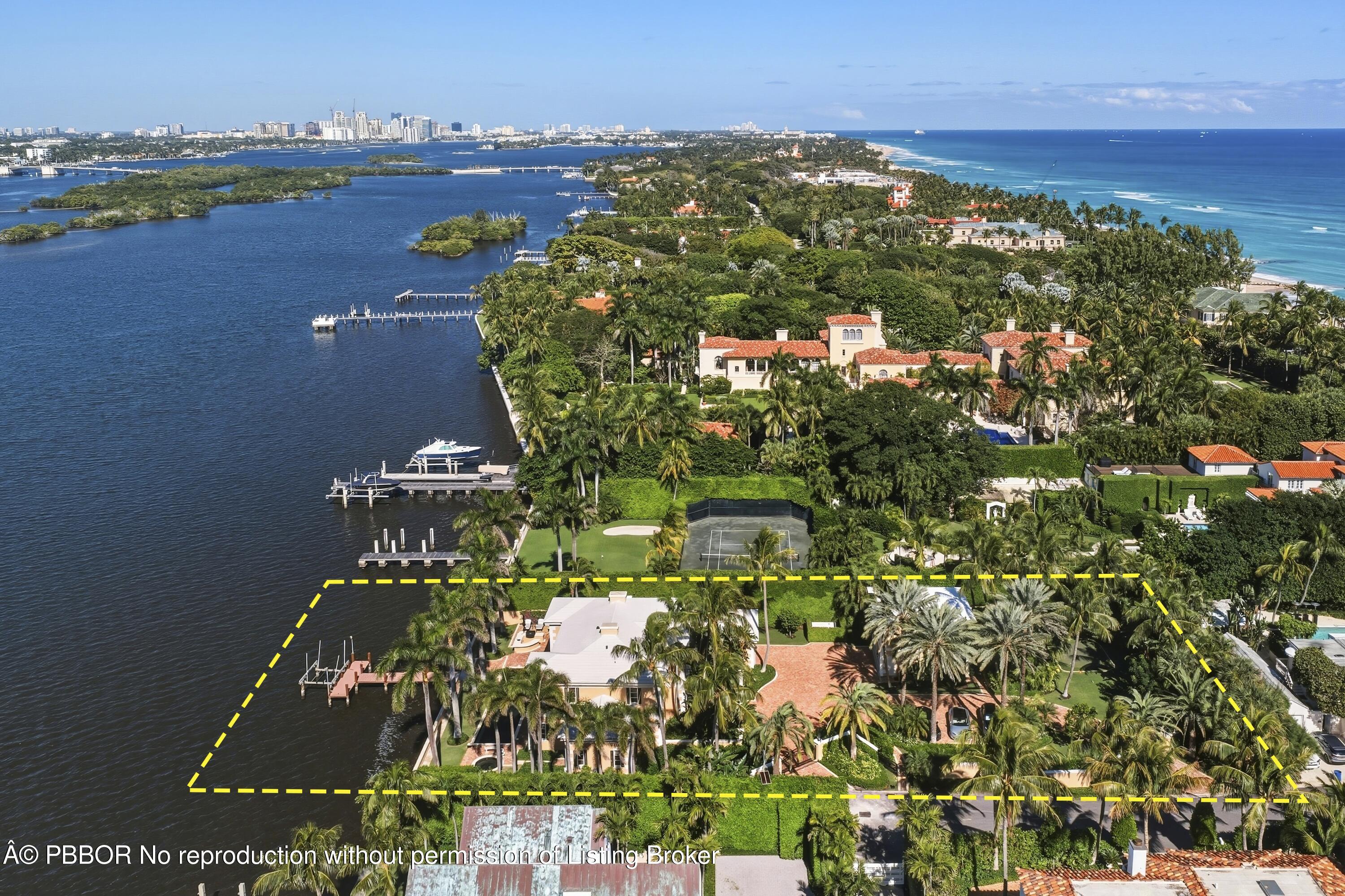 127 Ocean View Road Palm Beach, FL 33480 - Photo 73 of 96 DJI_20260116115743_0030_D_with_grass_2