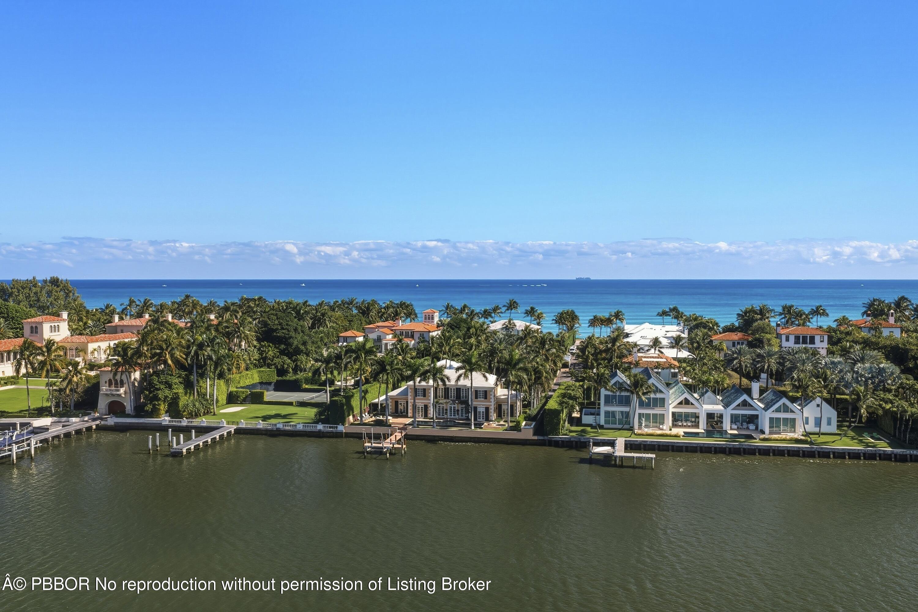 127 Ocean View Road Palm Beach, FL 33480 - Photo 95 of 96 DJI_20260116122108_0147_D_with_grass
