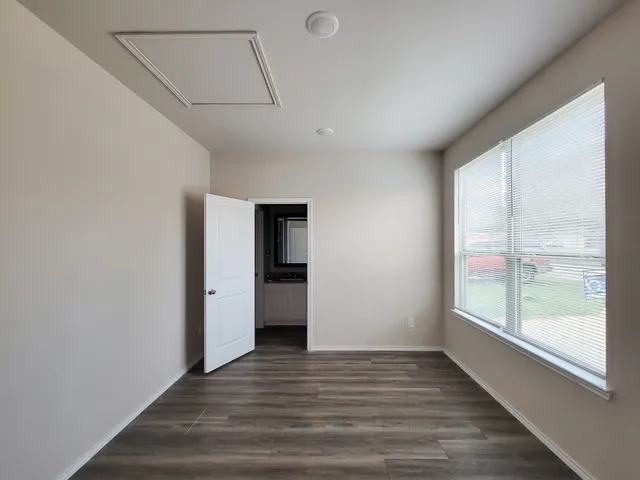 $1,325 | 11720 White Cedar Street, Willis, TX 77318