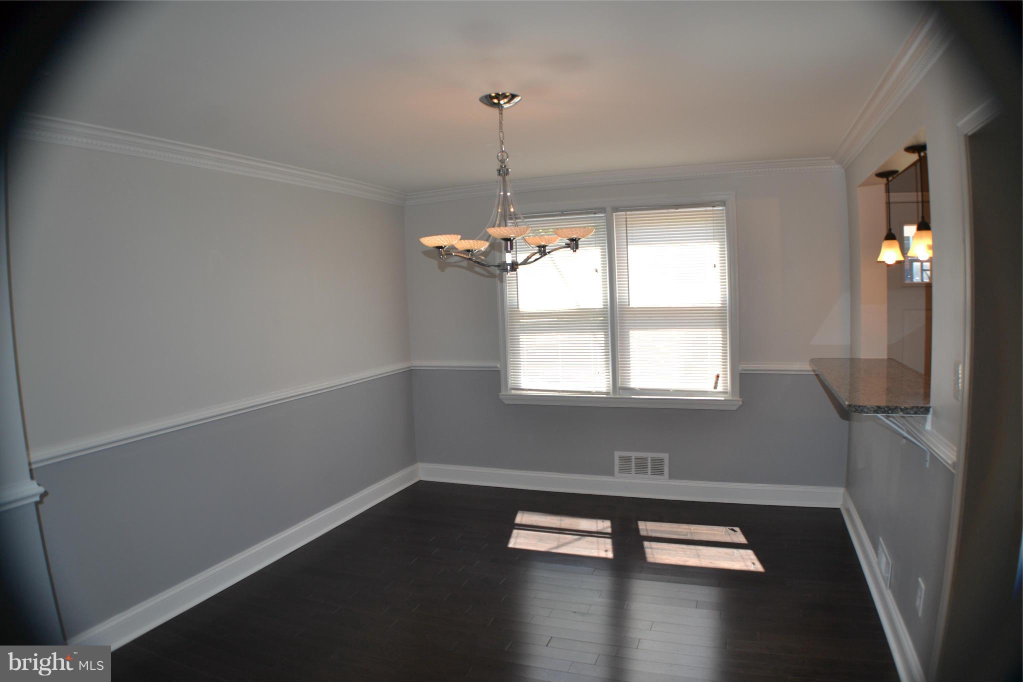 5408 Leith Road Baltimore, MD 21239 - Photo 4 of 19 Dining Room