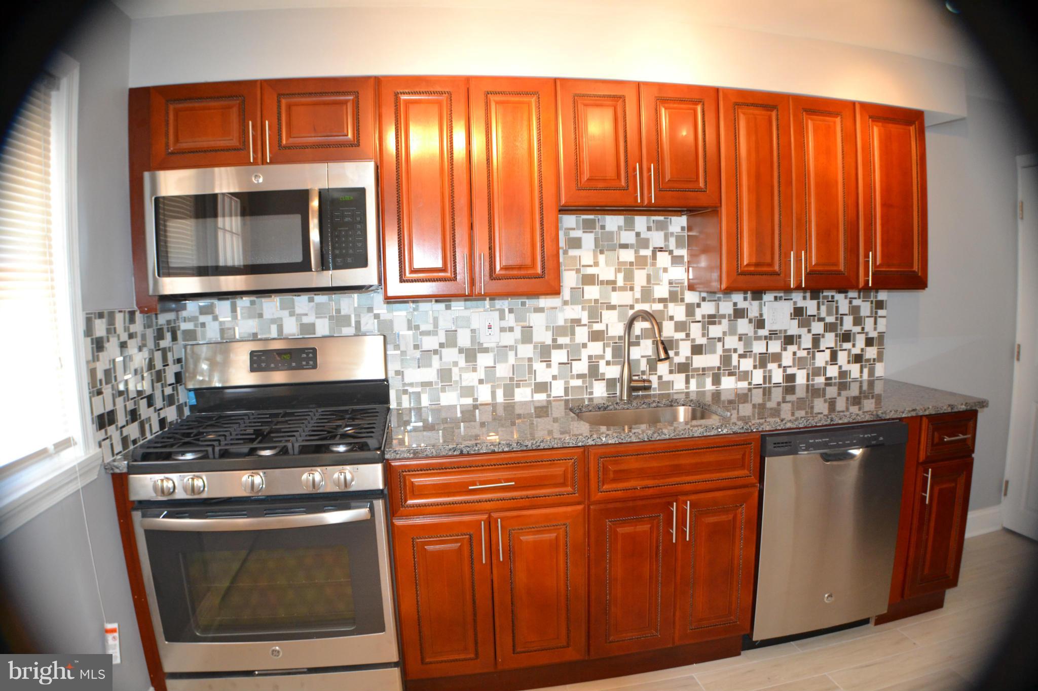 5408 Leith Road Baltimore, MD 21239 - Photo 7 of 19 Kitchen