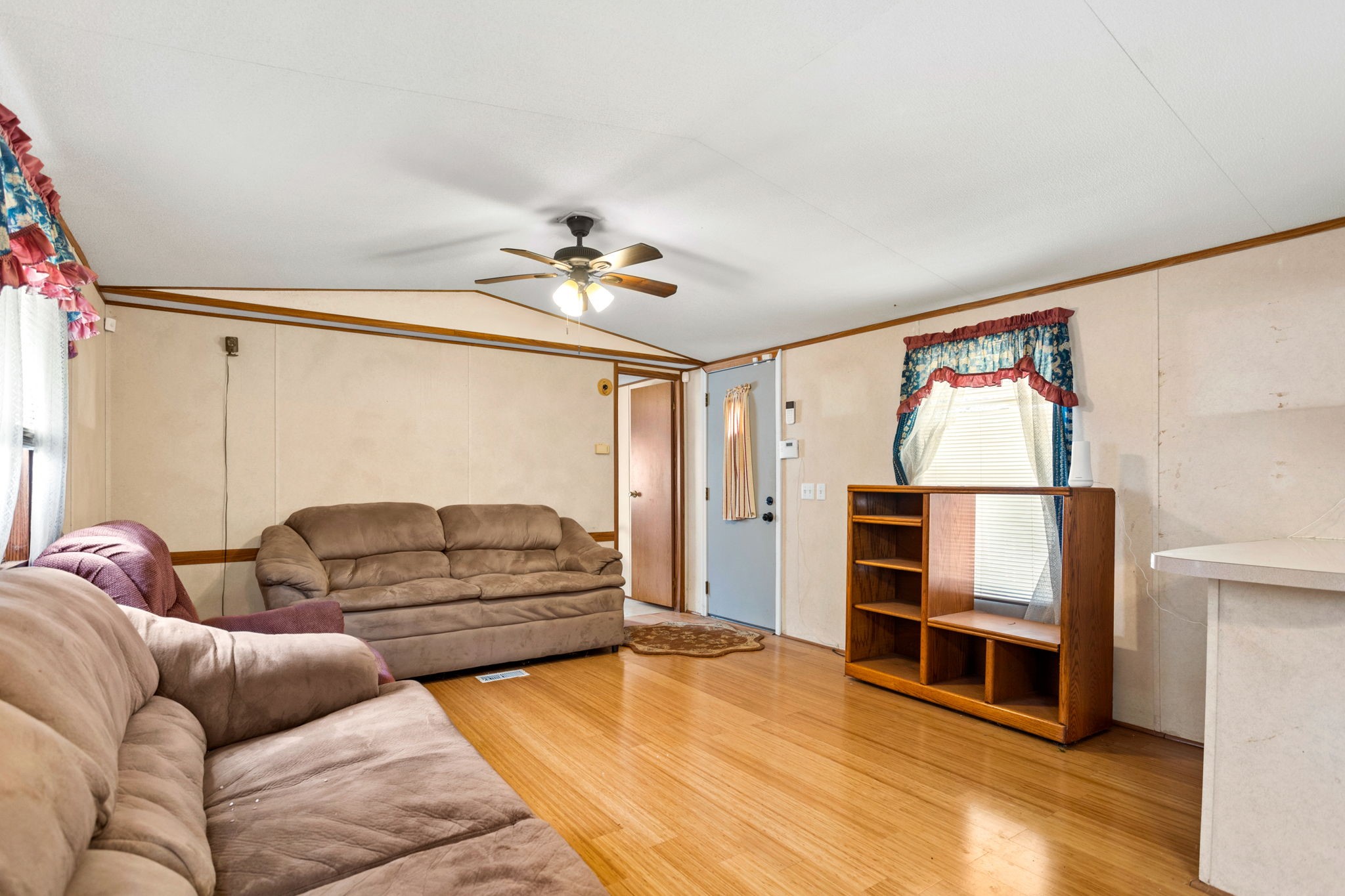 7075 Whartons Dock Road Bandera, TX 78003 - Photo 10 of 19 a bedroom with furniture and window