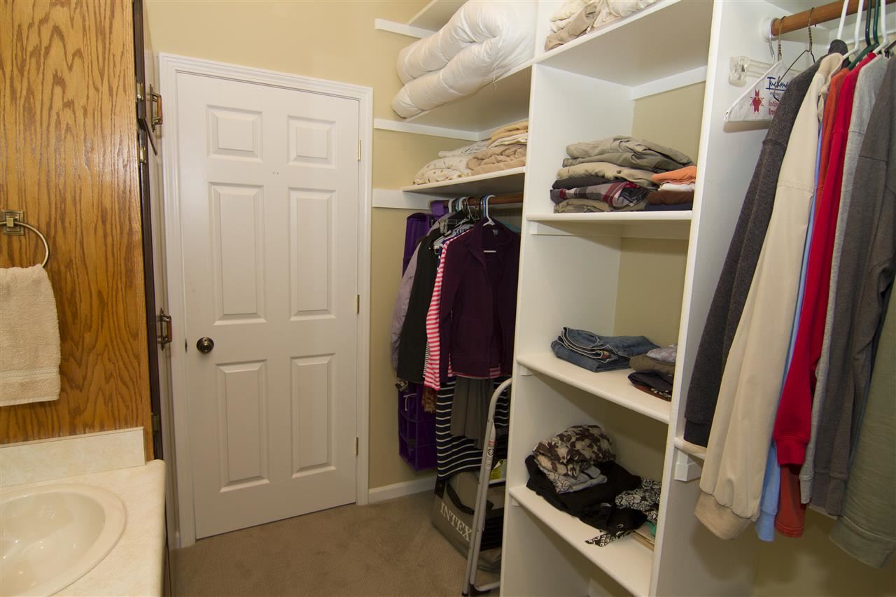 11753 North Ogden Point Road Syracuse, IN 46567 - Photo 15 of 30 Gallery Image 15